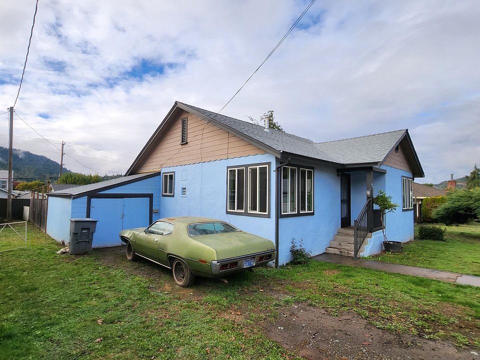 746 Cedar St, Garberville, CA 95542 Zillow