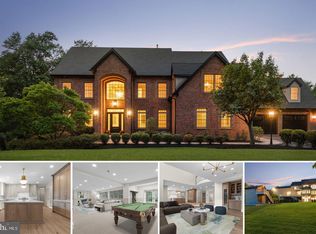 102 Pickwick Dr, Doylestown, PA 18901