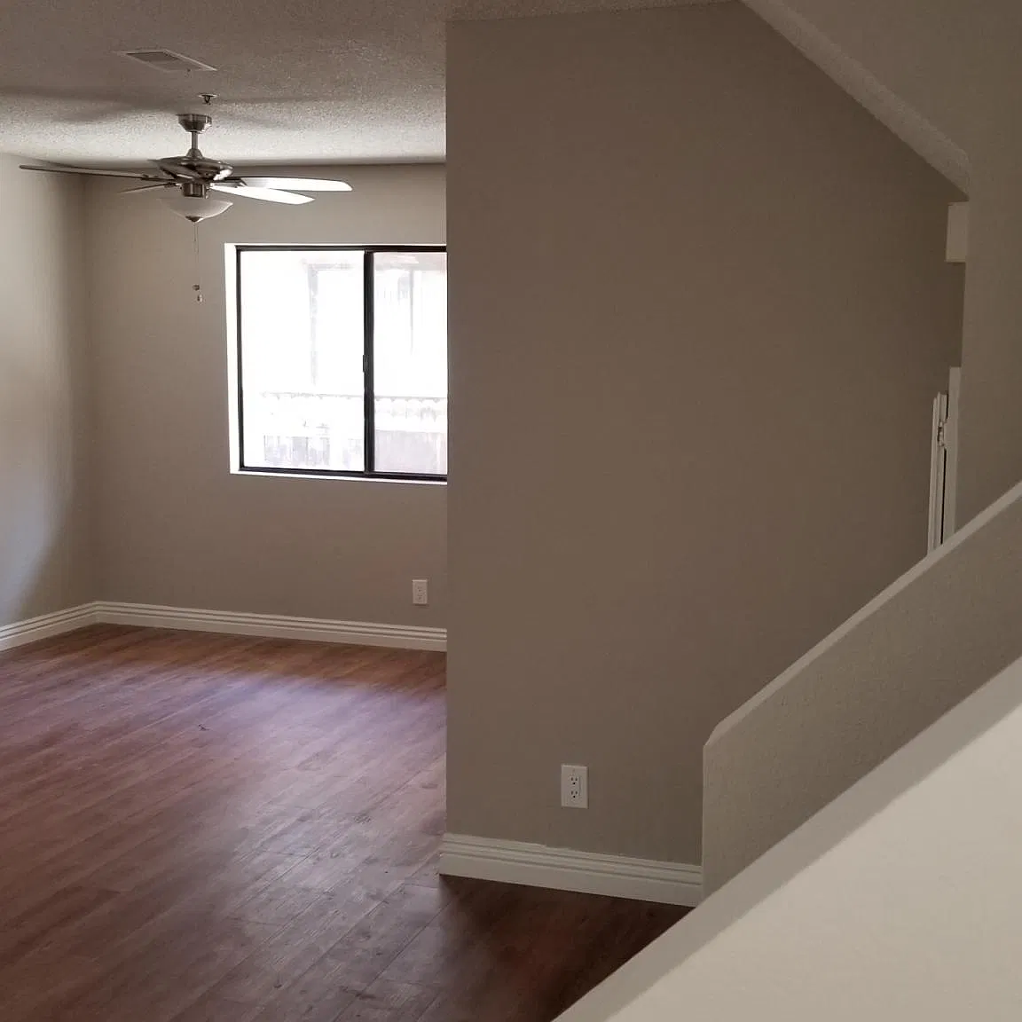 428 N Curtis Ave — Photo 4