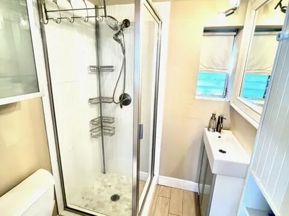 1221 NE 26th Avenue, Pompano Beach, FL 33062
