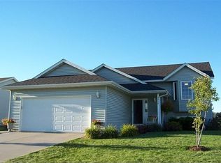 3210 Kohlhepp Rd, Eau Claire, WI 54703