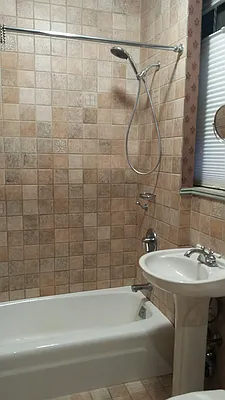 Rented by Rudd Group LTD | media 12