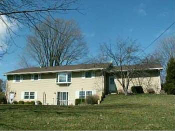 2nd image of 1840 E Denslow Dr
