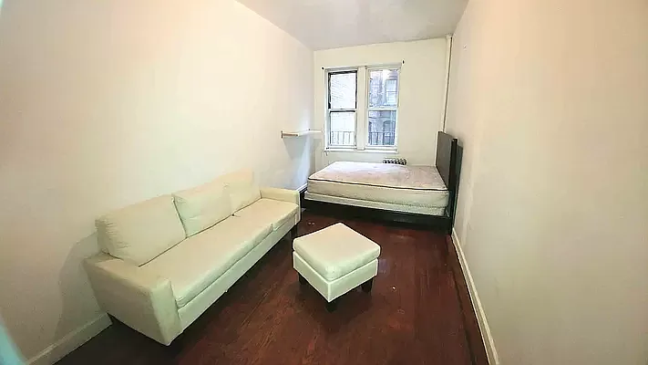 Rented by Downtown Mgt & Realty LLC | media 13