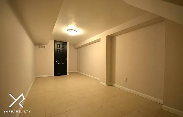 Rented by Yaffa Realty LLC | media 19