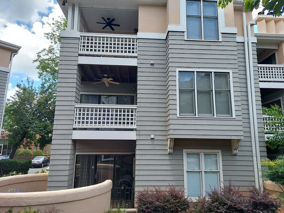 226 Queens Rd #68
