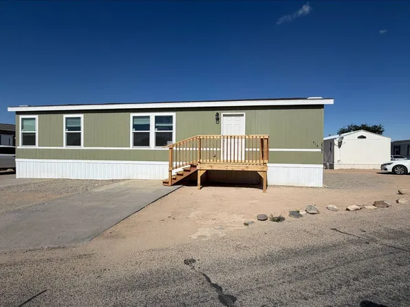 2561 Crane Ave, Farmington, NM 87401
