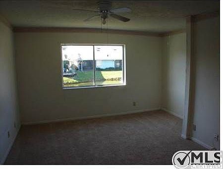 5th image of 3789 Island Club Cir