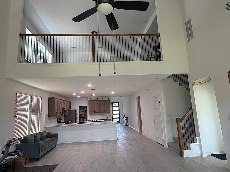 2305 Serene Pl — Photo 5