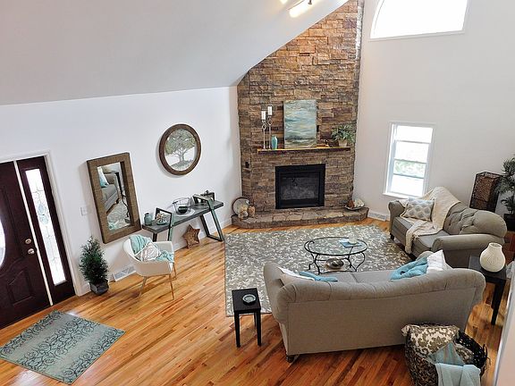 Vaulted Ceiling Gas Stone FP