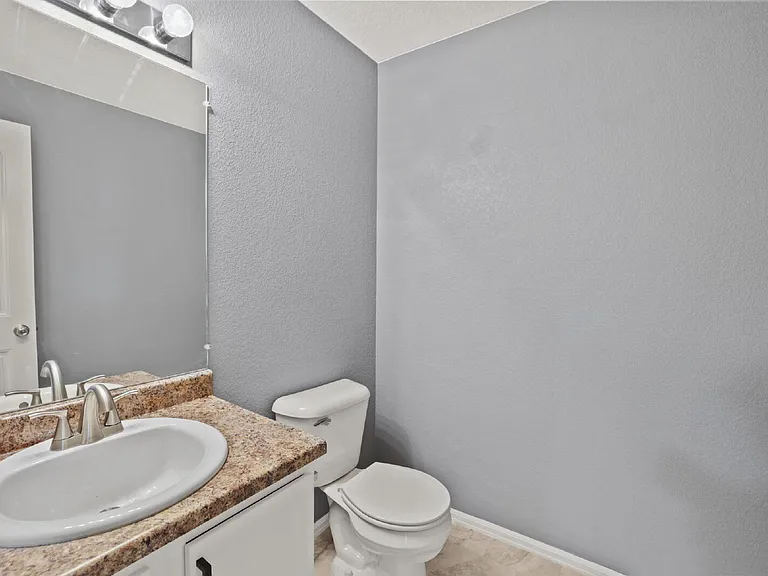 3734 Saguaro Cir — Photo 14