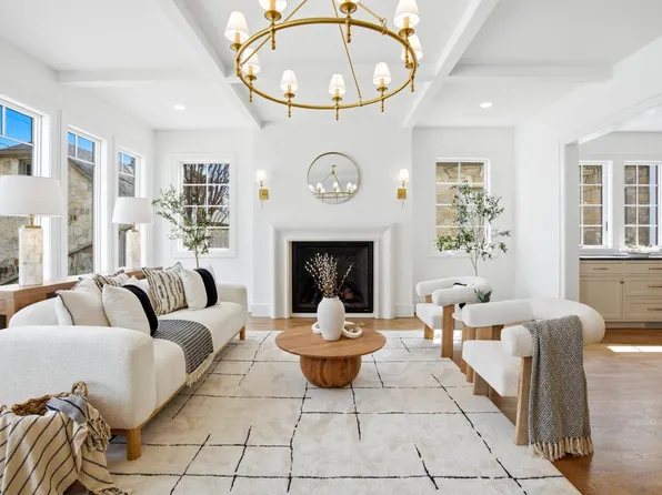 4840 North Larkin STREET, Whitefish Bay, WI 53217