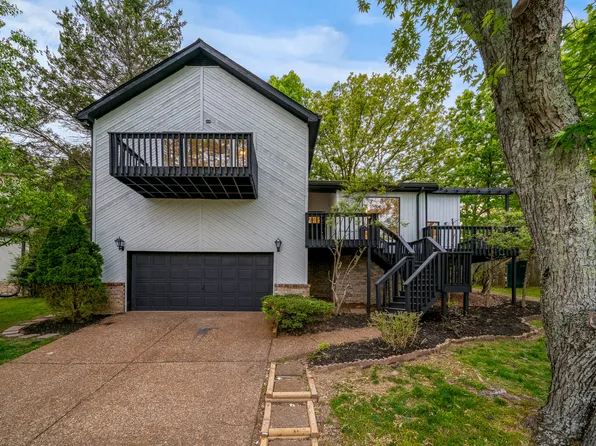 2417 Ravine Dr, Nashville, TN 37217