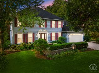 404 Prairie Knoll Dr, Naperville, IL 60565