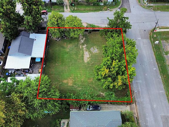 2nd image of 4404 Gano St