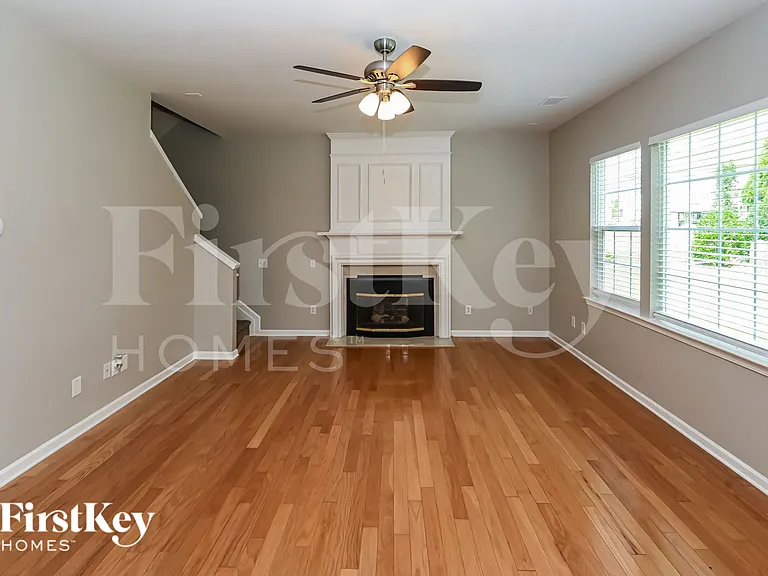 11259 Cypress View Dr — Photo 3