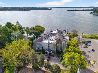 2670 Commerce Blvd APT 202, Mound, MN 55364