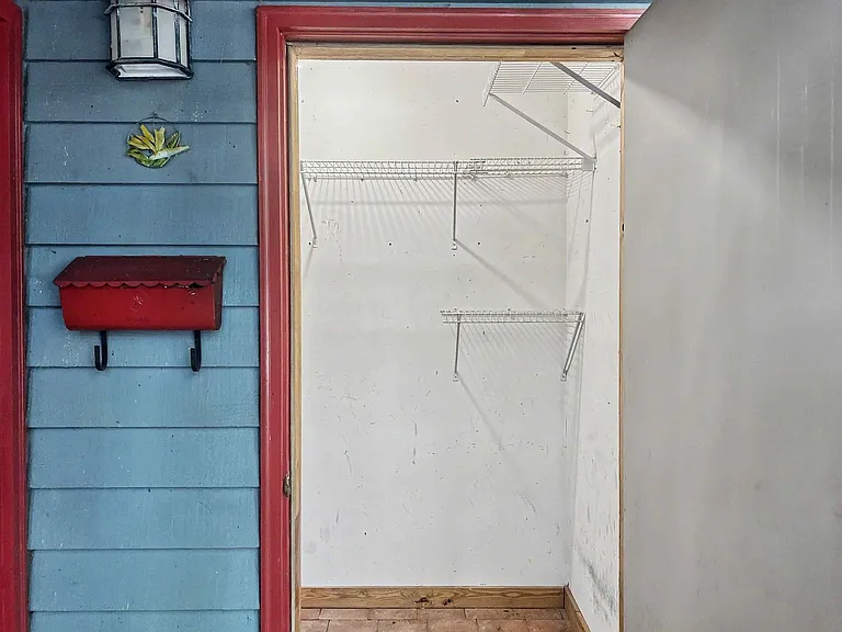 106 Pleasant Dr — Photo 15
