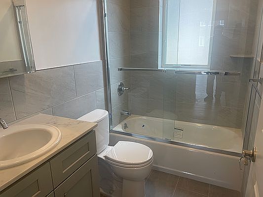 5th image of 41-25 149th Pl #4F