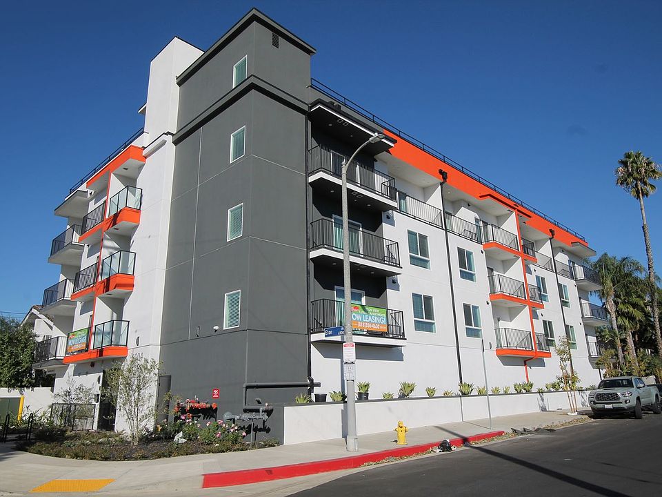 1st image of 6904 Eton Ave #202