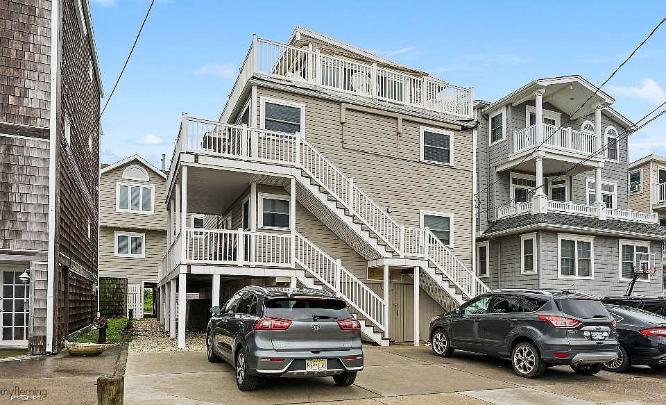 1st image of 8 84th St #1