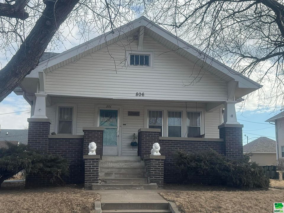 1st image of 806 S Alice St