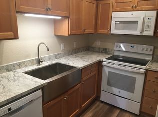 13065 Lincoln Way APT E, Auburn, CA 95603