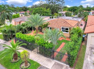 100 SW 59th Ave, Miami, FL 33144