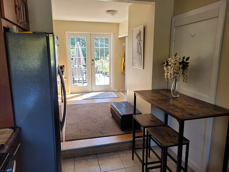 5345 Kensington Cres #1 — Photo 6