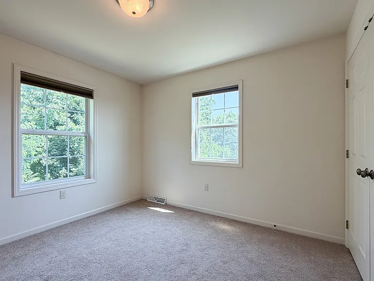 271 Wildflower Dr — Photo 24