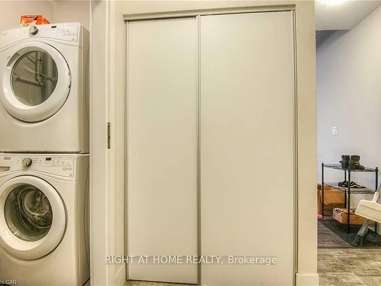 253 Albert St #405 — Photo 10