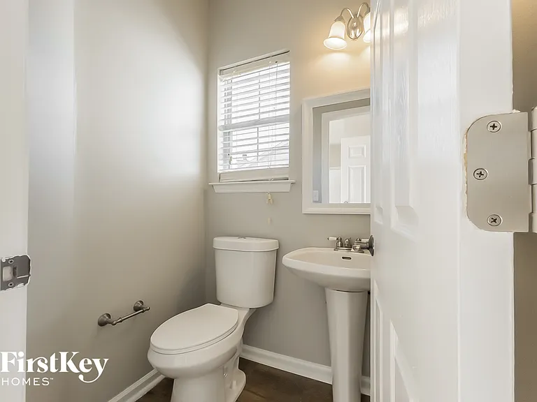 118 Hearthstone Cir — Photo 8
