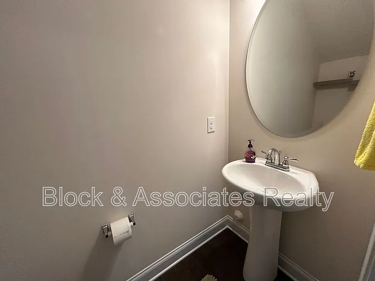 1464 Land Grove Dr — Photo 17