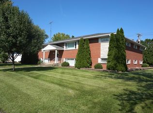 100 N Griffin St #6, Grant Park, IL 60940