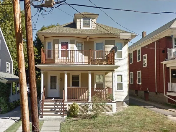 15 Castleton St, Jamaica Plain, MA 02130