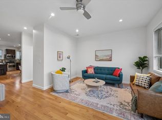 2555 Carpenter St APT E, Philadelphia, PA