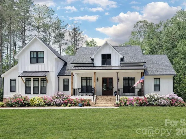9729B Flowes Store Rd #2, Midland, NC 28107