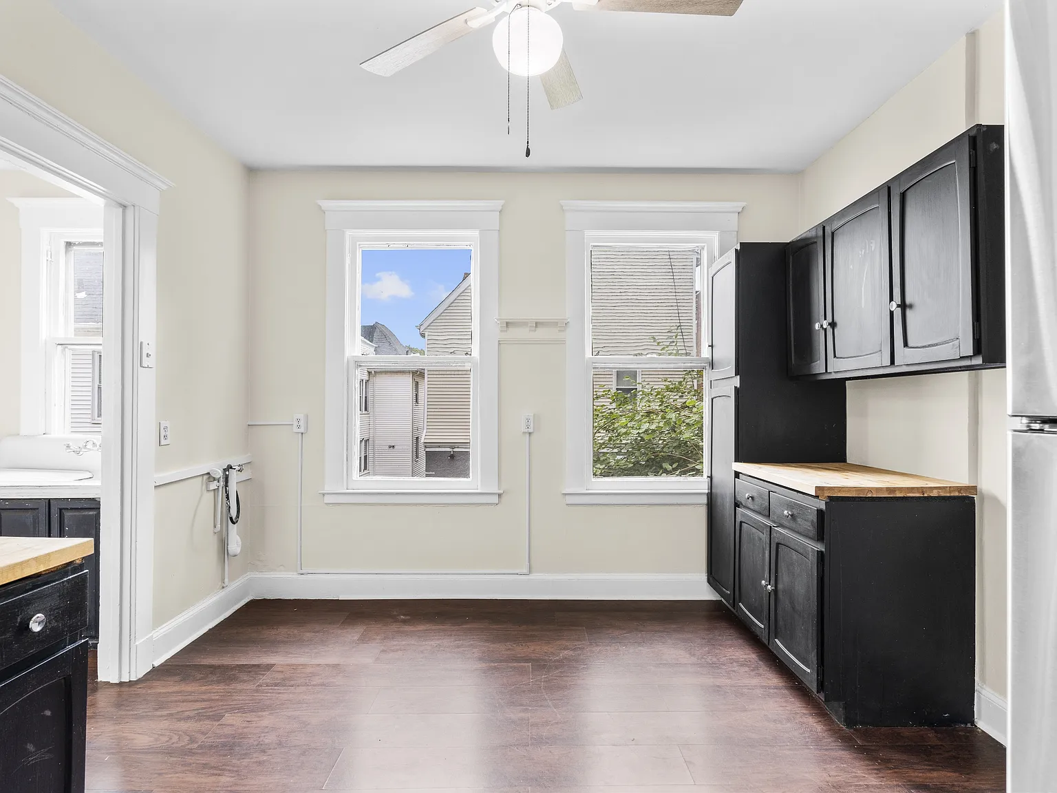 144 Gilbert Ave - 2 — Photo 4