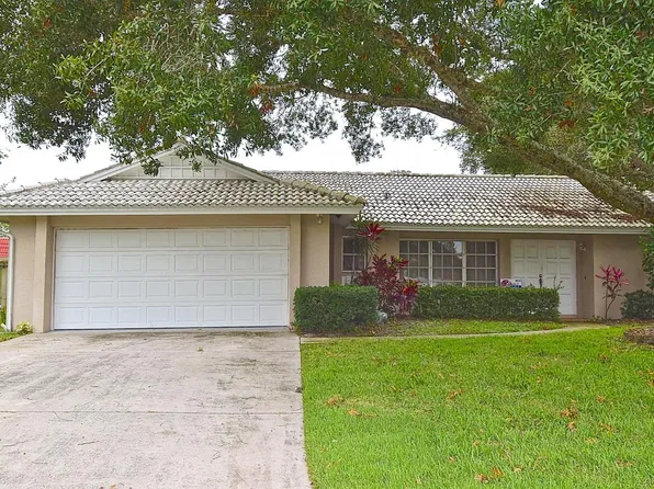 1876 Riviera Cir, Sarasota, FL 34232