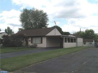 748 Locust Rd, Warminster, PA 18974