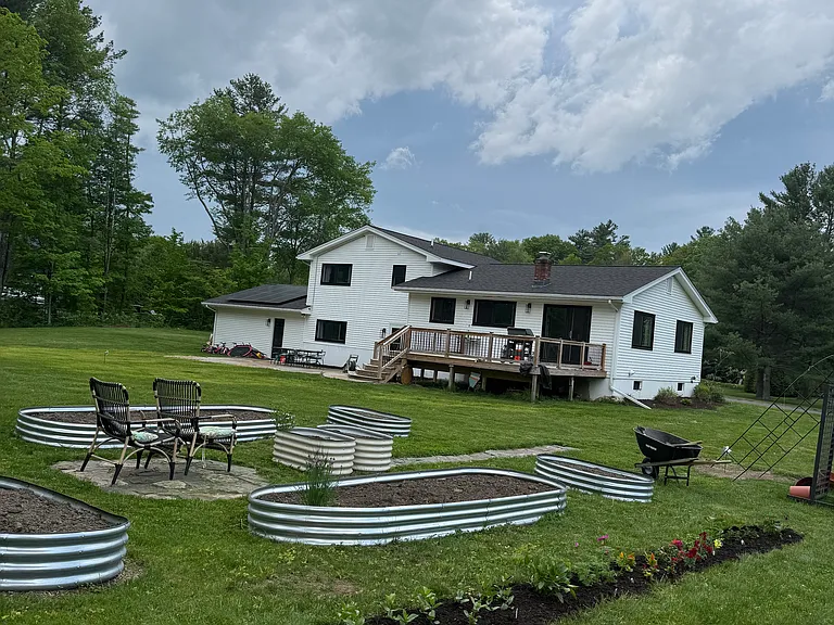 11 Old Barn Rd — Photo 34