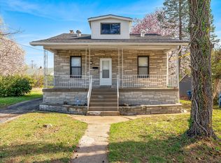 9932 Jeffrey Dr, Saint Louis, MO 63137