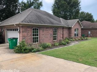 135 Morgan Dr, Austin, AR 72007