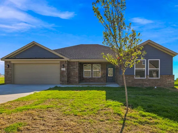 1856 Topaz Rd, Pryor, OK 74361