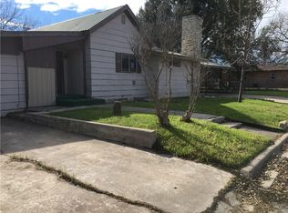 504 S Reagan St, Big Lake, TX 76932