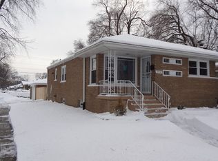 945 E 142nd St, Dolton, IL 60419