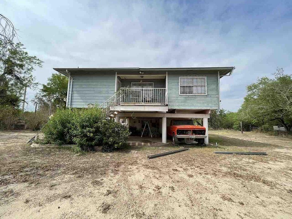 1st image of 100 Abbeville Dr