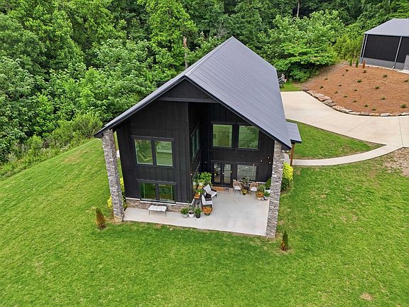 3rd image of 355 County Road 333