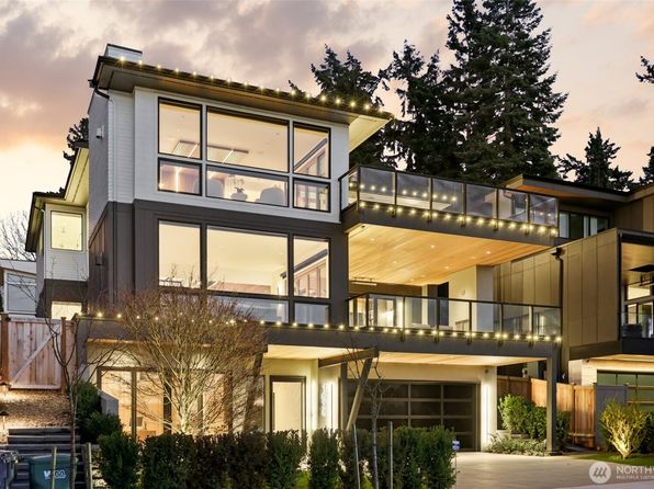 1658 10th Street W, Kirkland, WA 98033