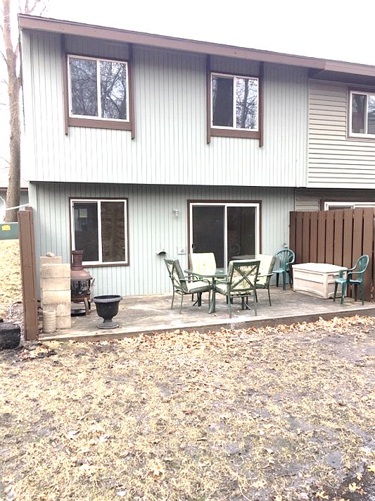 1st image of 36 River Woods Ln